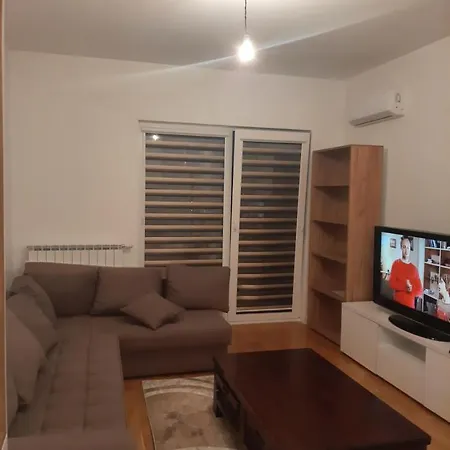 Apartment Stan Na Dan Bulevar-studio Sarajevo