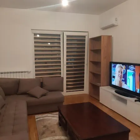 Stan Na Dan Bulevar-studio *