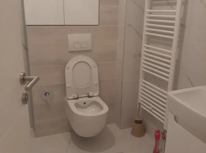 شقة Stan Na Dan Bulevar-studio